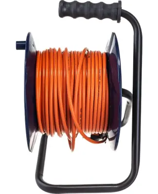 Удлинитель силовой ЭРА RPx-4es-3х0.75-20m на п. катушке c/з 4 гн 20м ПВС 3х0.75