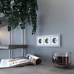 Рамка на 3 поста матовый хром WERKEL WL07-Frame-03