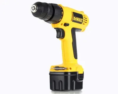 Дрель-шуруповерт DeWalt 12В DW907K2
