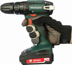 Аккумуляторная дрель-шуруповерт Metabo 18В SB 18