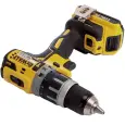 Аккумуляторная дрель-шуруповерт DeWALT 18В ударная DCD796P2