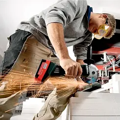 Аккумуляторная угловая шлифмашина METABO 2 АКБ 125мм W-18-LTX-125-Quick-1