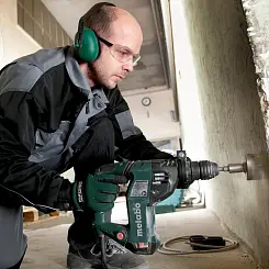 Перфоратор METABO SDS+ 800Вт кейс KHE 3251