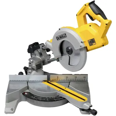 Пила торцовочная DeWALT 1800Вт 216 мм DWS777